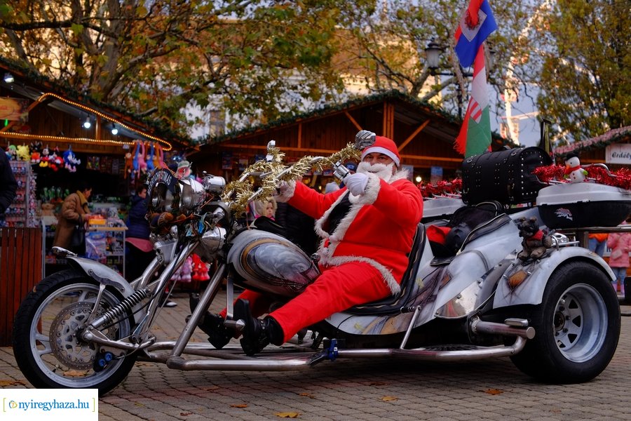 Motoros Mikulások 2023