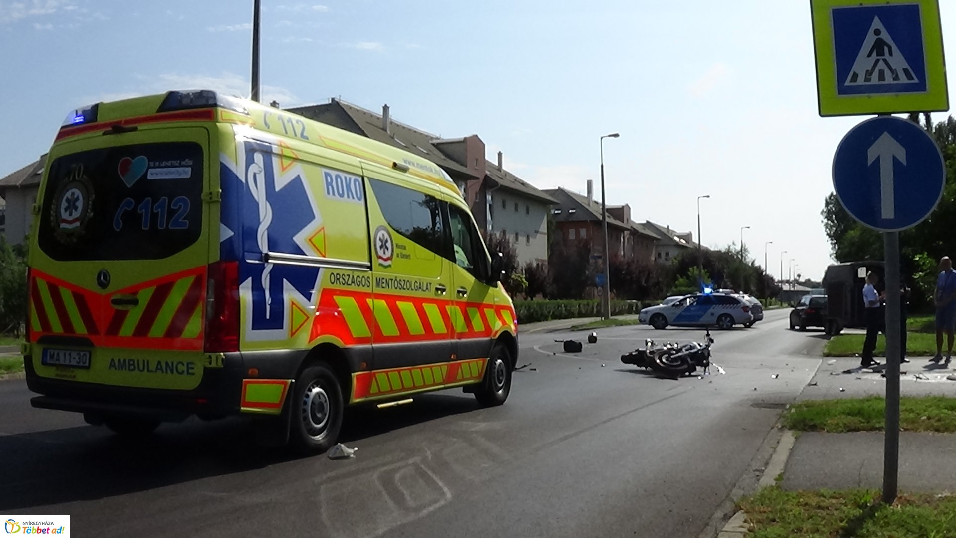 Motorost gázoltak a Kosbor utcán