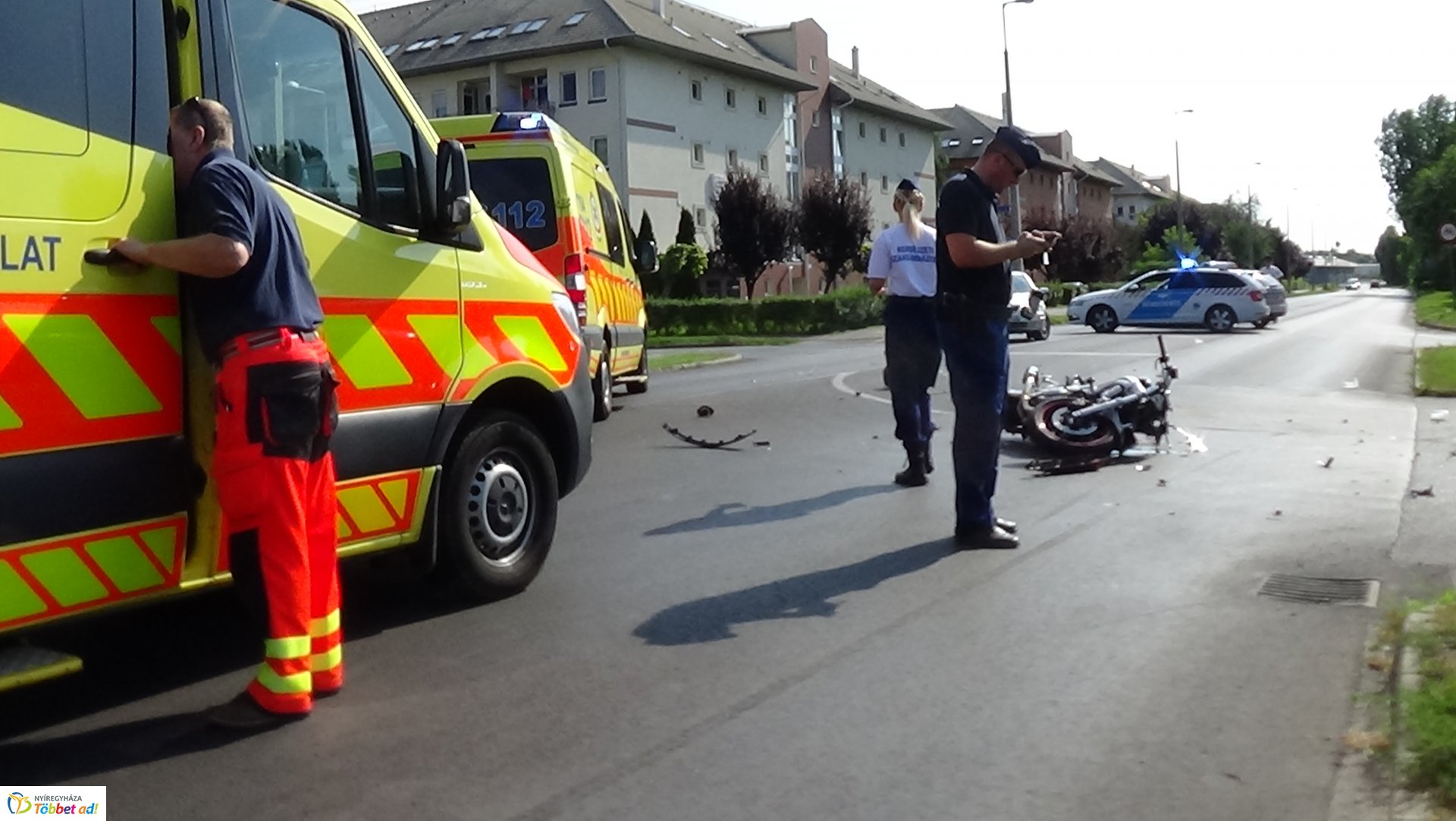 Motorost gázoltak a Kosbor utcán