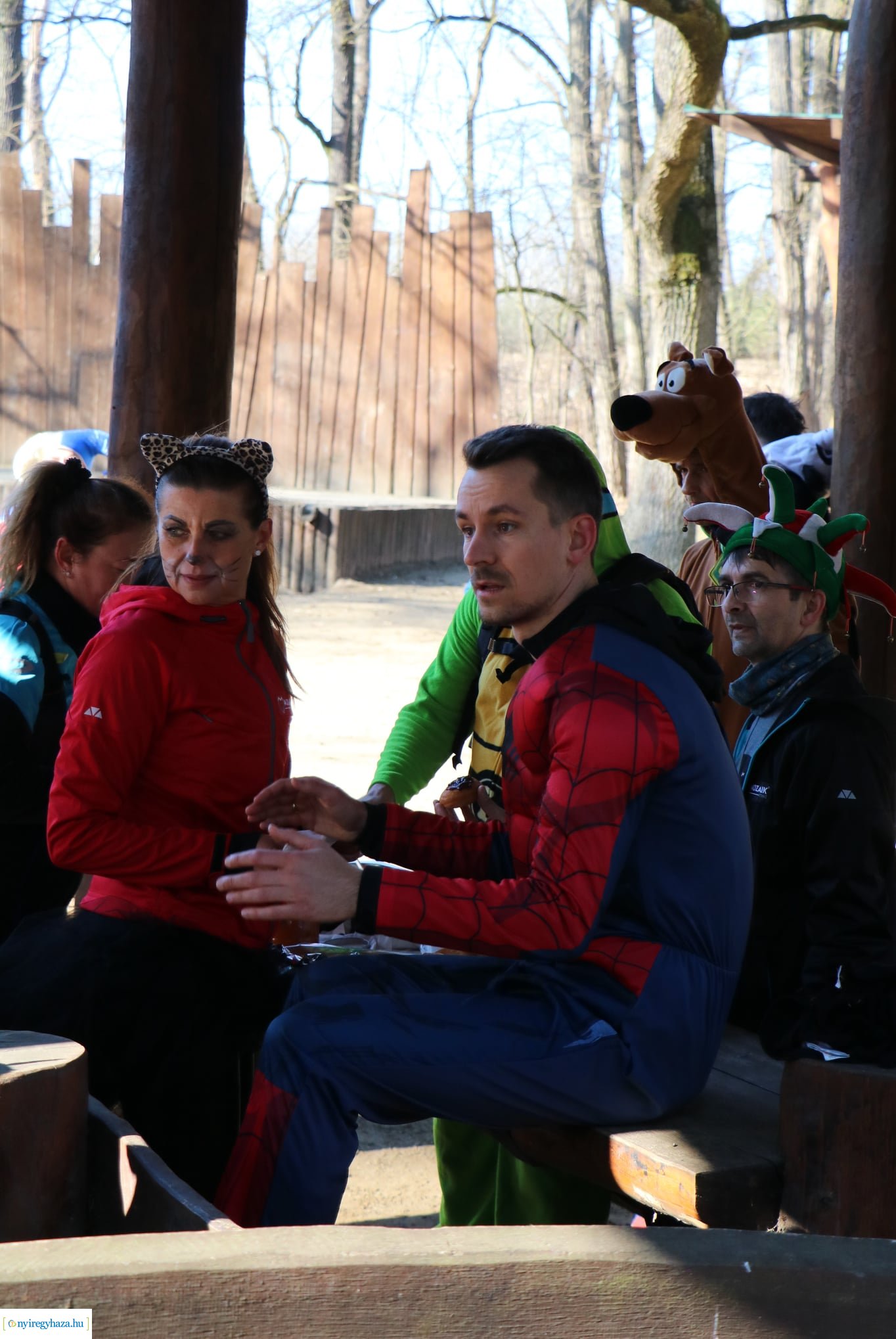 Mozaik Med farsangi futás