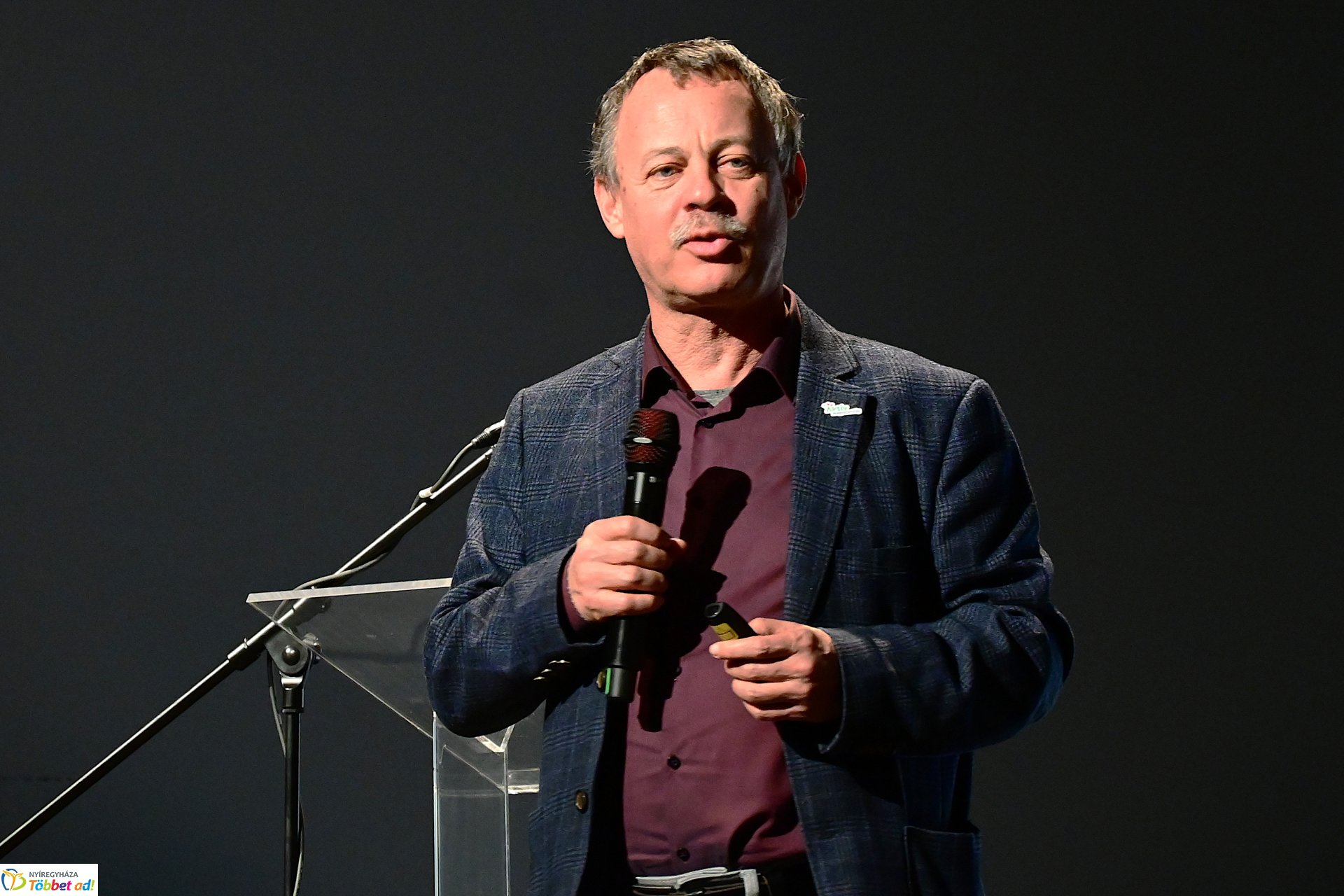 Mozdulj a netről a valóságra! - konferencia a VMKK-ban