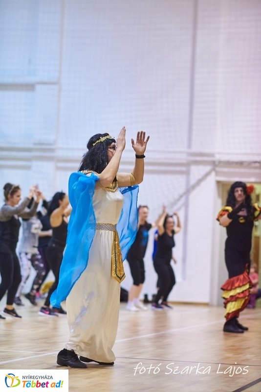 Mozdulj Nyíregyháza - Farsangi latin cardio fitnesz