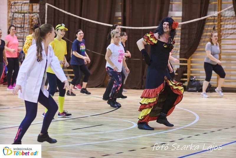 Mozdulj Nyíregyháza - Farsangi latin cardio fitnesz
