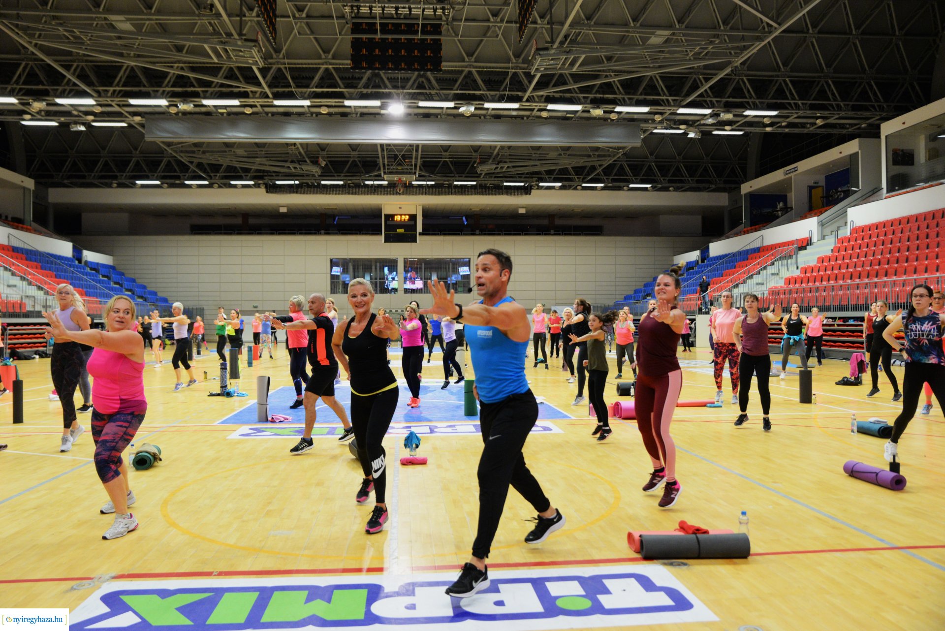 Mozdulj Nyíregyháza! - Katus Attila tizedik alkalommal tartott edzést városunkban