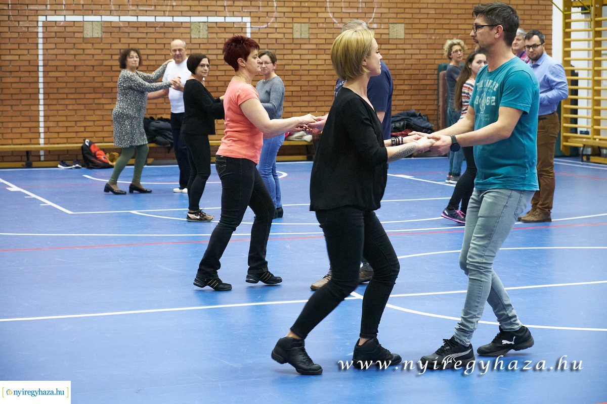 Mozdulj Nyíregyháza - latin táncház