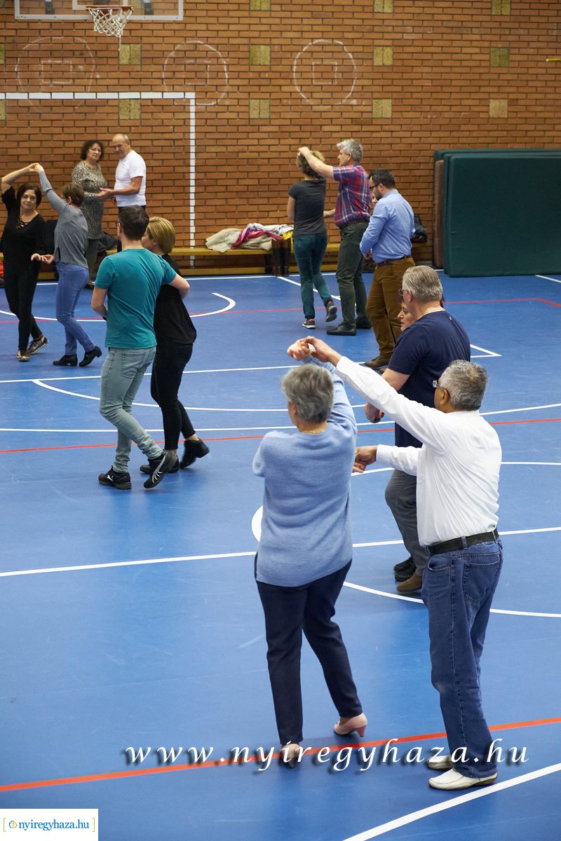 Mozdulj Nyíregyháza - latin táncház