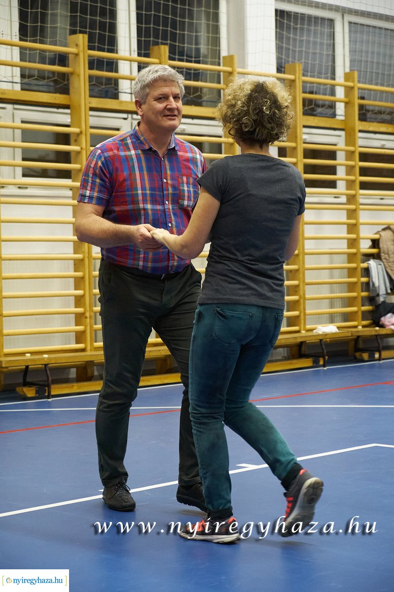 Mozdulj Nyíregyháza - latin táncház