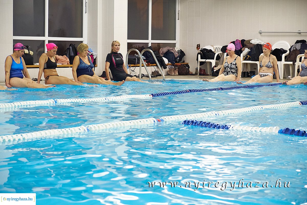 Mozdulj Nyíregyháza - női vízitorna és úszásoktatás