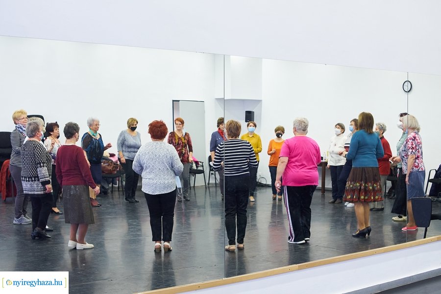 Mozdulj Nyíregyháza - senior örömtánc 2022