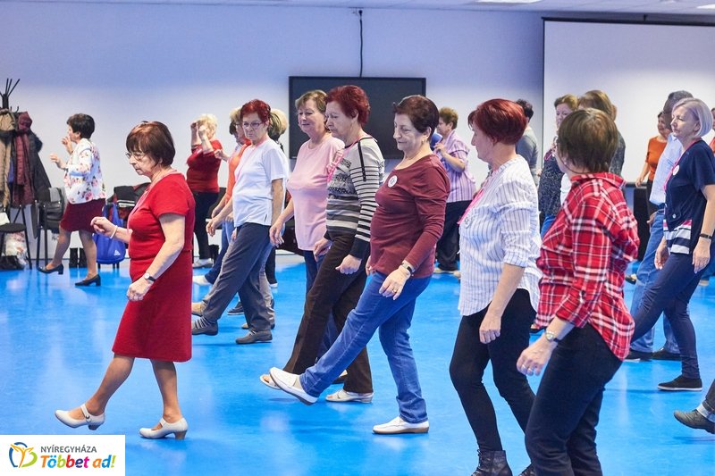 Mozdulj Nyíregyháza - senior örömtánc