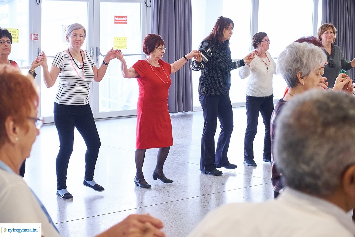Mozdulj Nyíregyháza - senior örömtánc