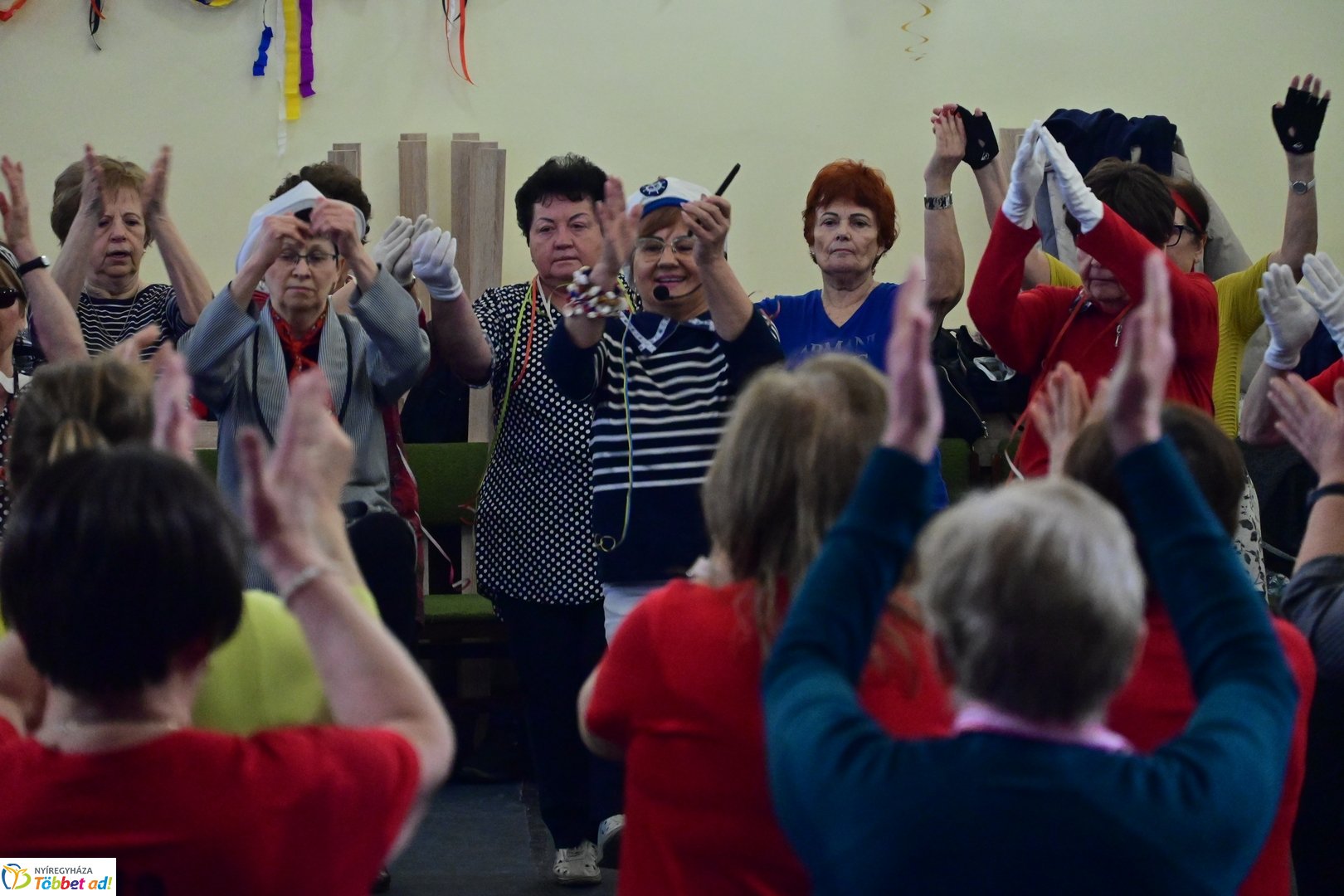 Mozdulj Nyíregyháza - Senior tánc a Kölyökvárban