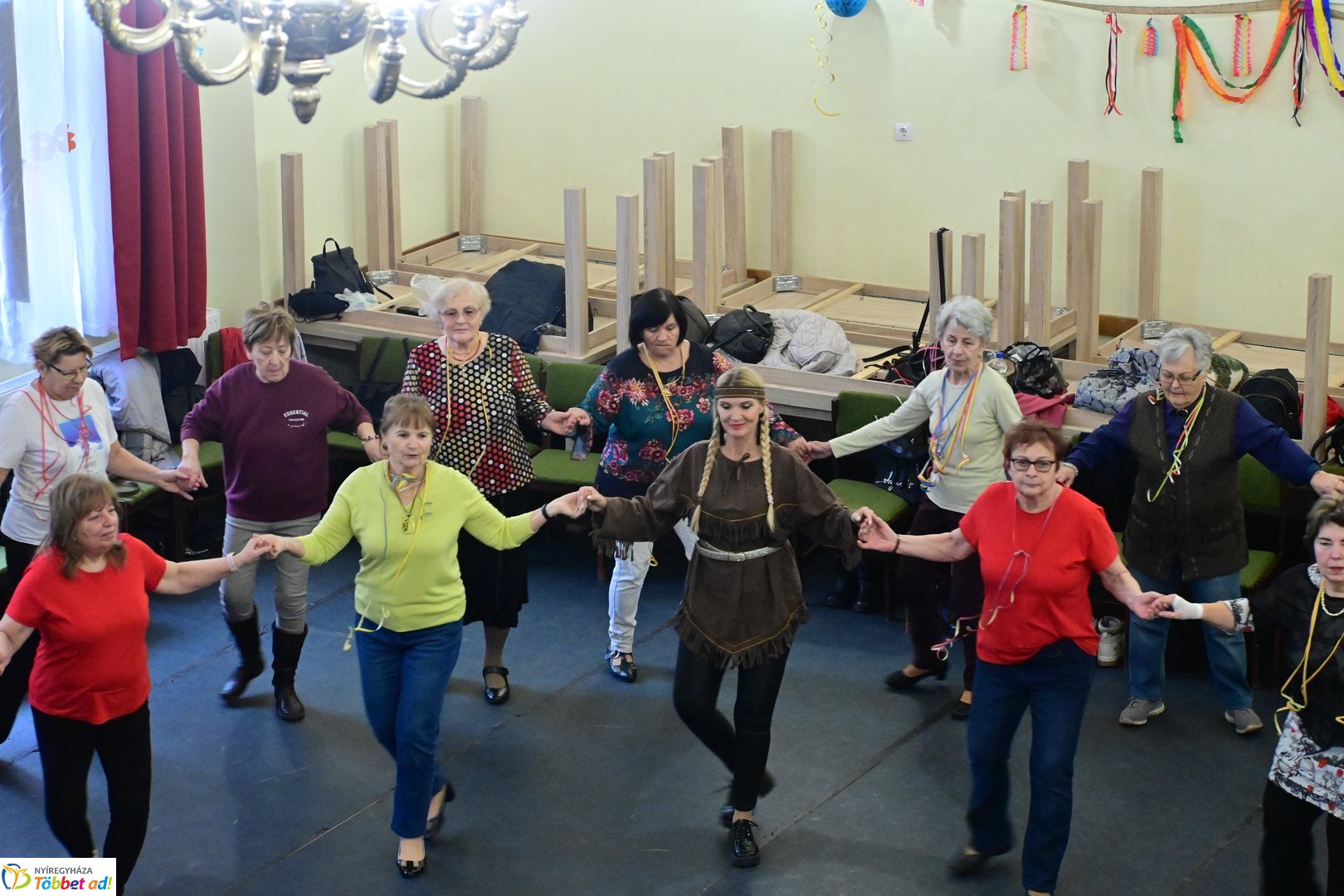 Mozdulj Nyíregyháza - Senior tánc a Kölyökvárban