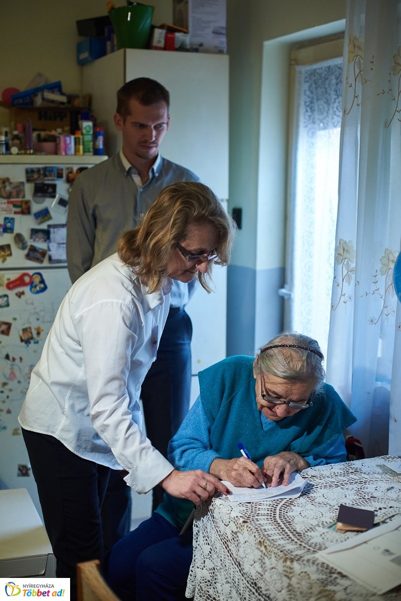 Mozgóurna Rozsrétszőlőn