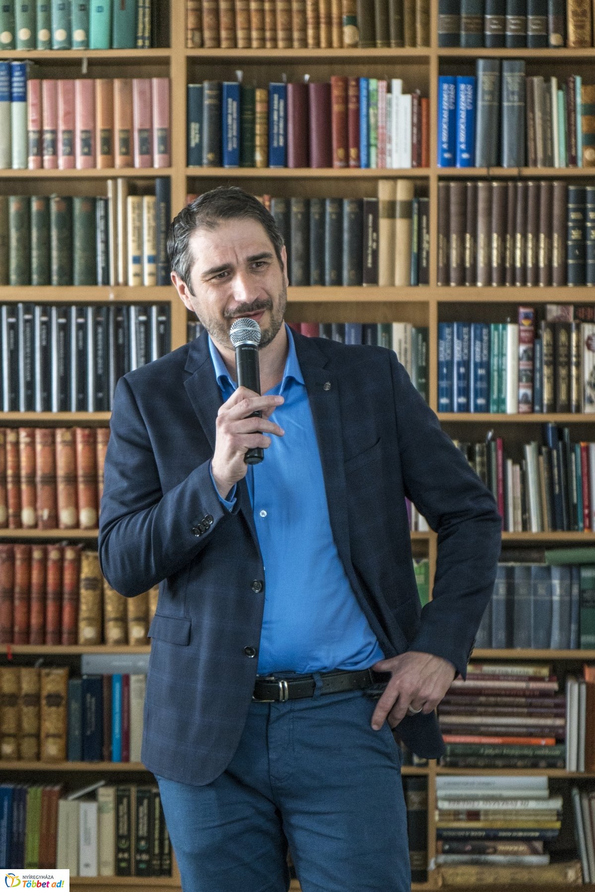 Müller Rolf előadása a Levéltárban