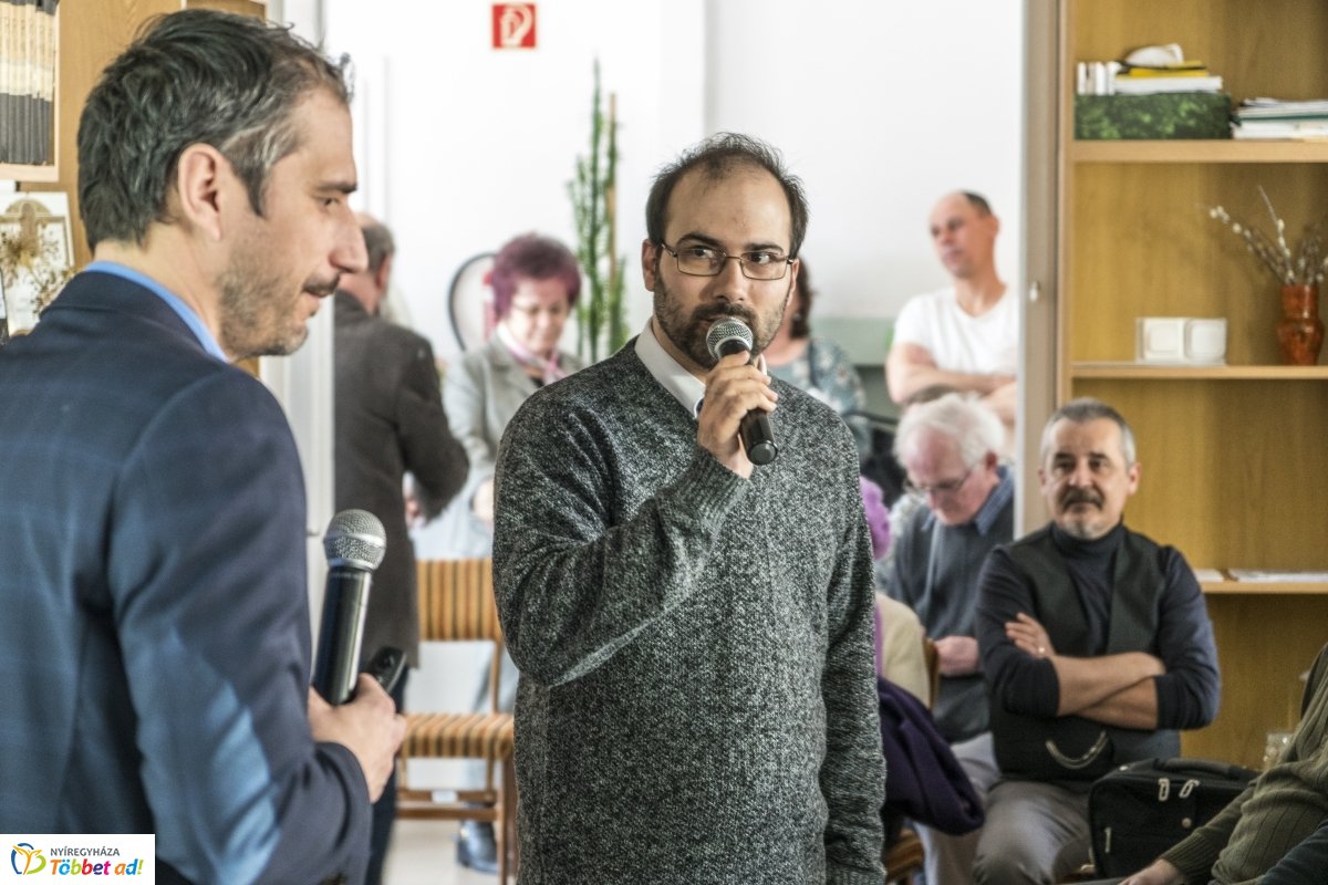 Müller Rolf előadása a Levéltárban