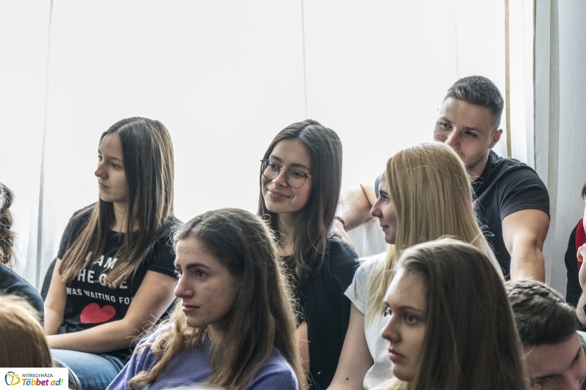 Müller Rolf előadása a Levéltárban