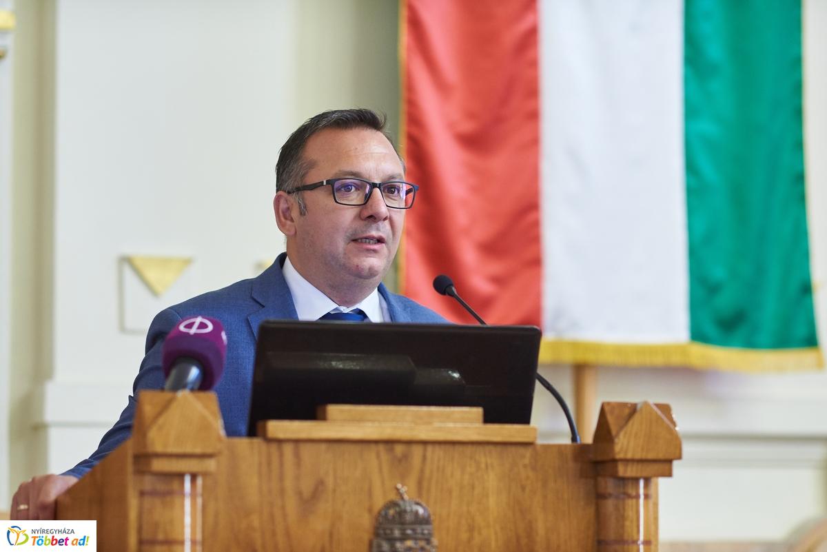 Munkaerőpiaci fórum a Megyeházán