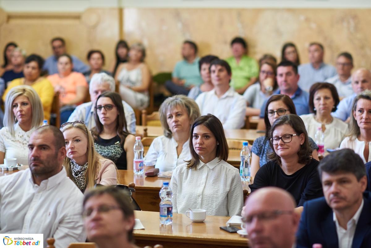 Munkaerőpiaci fórum a Megyeházán