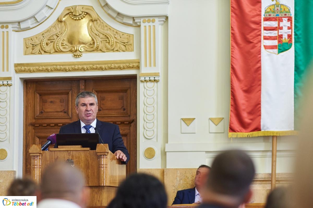 Munkaerőpiaci fórum a Megyeházán