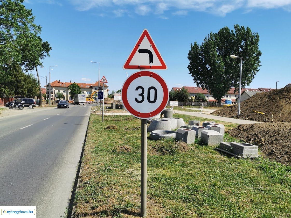 Munkálatok a Család utcán