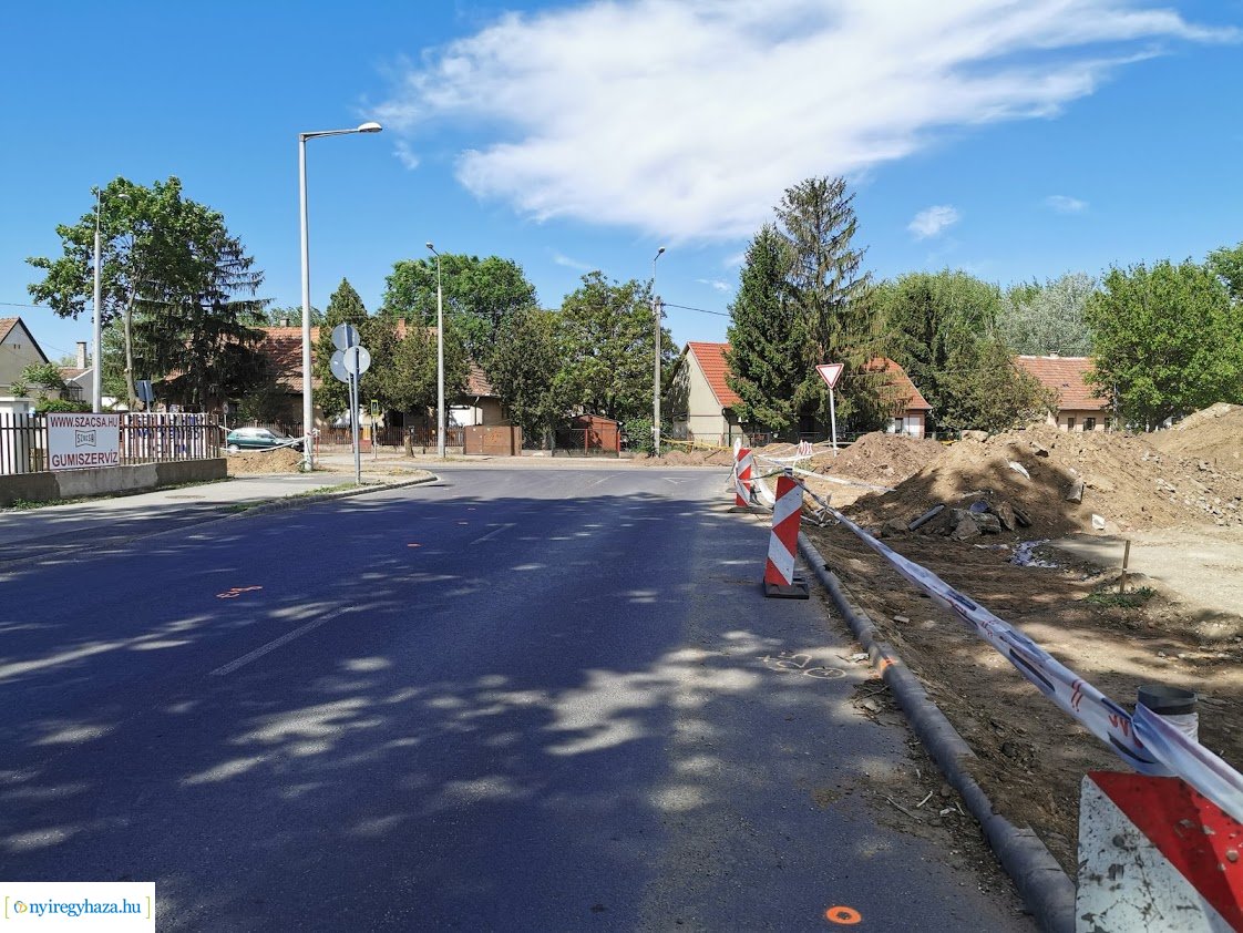 Munkálatok a Család utcán