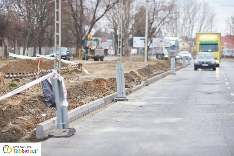 Munkálatok a Legyező és Tünde utcán