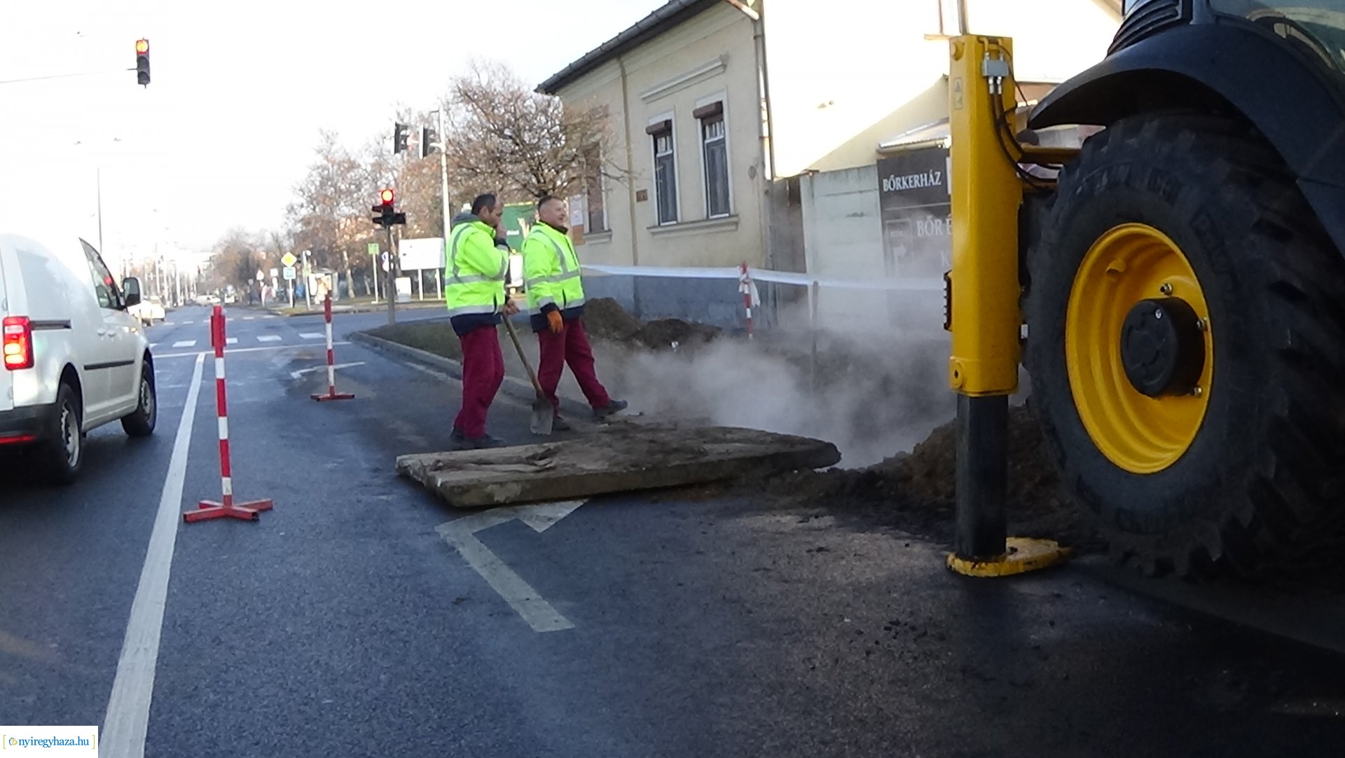 Munkálatok a Mező utcán