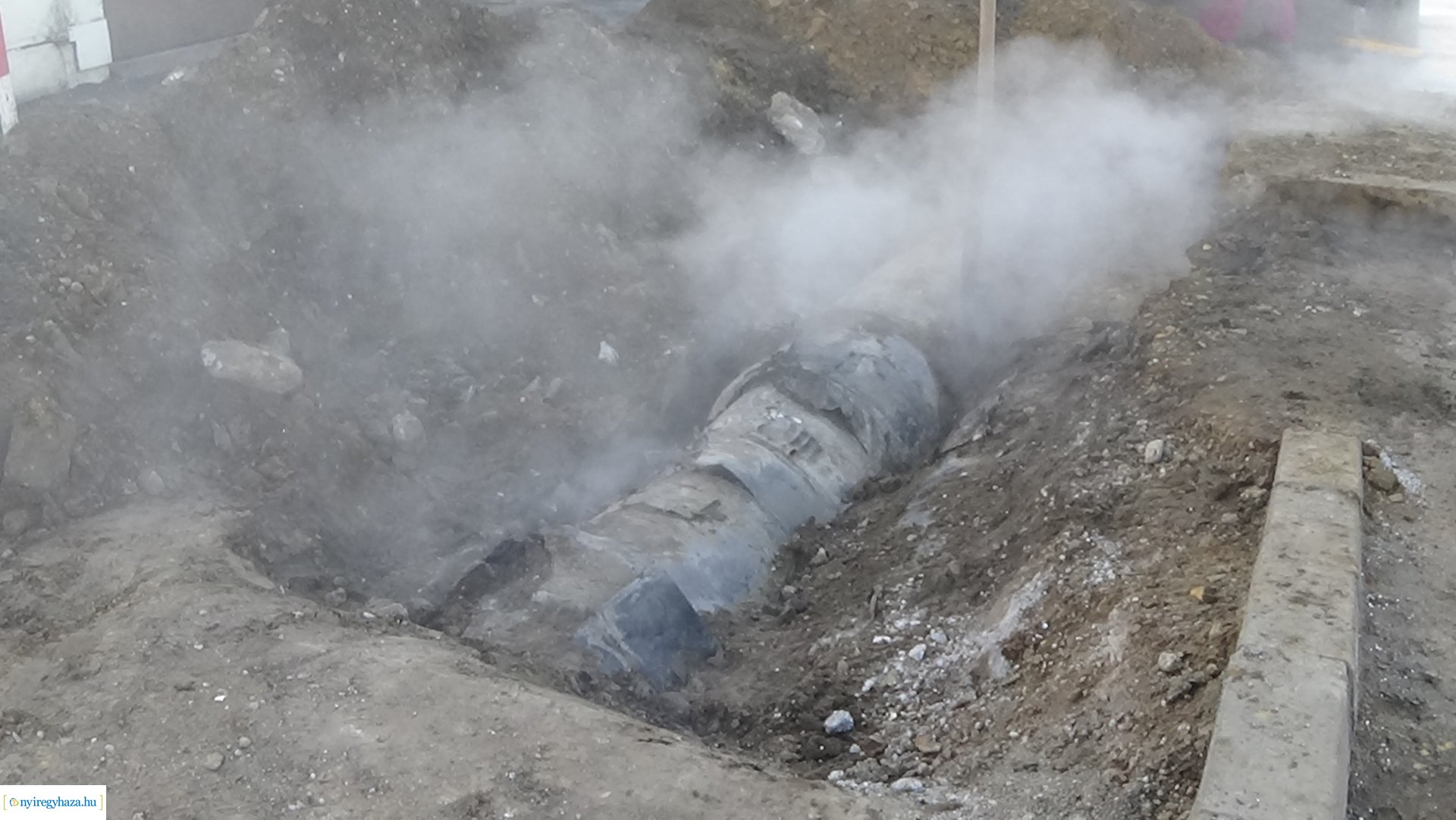 Munkálatok a Mező utcán