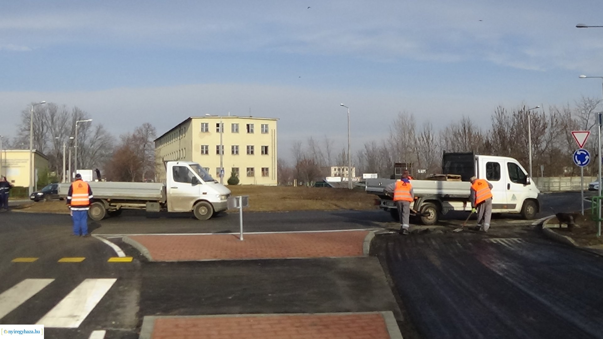 Munkálatok a Szélsőbokori úton