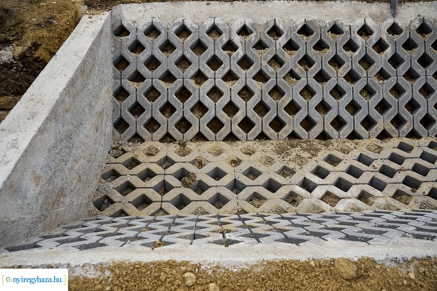 Munkálatok az Orgona utcán