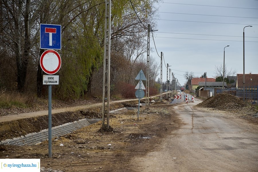 Munkálatok az Orgona utcán