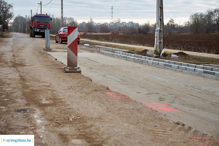 Munkálatok az Orgona utcán