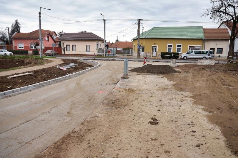Munkálatok az Orgona utcán