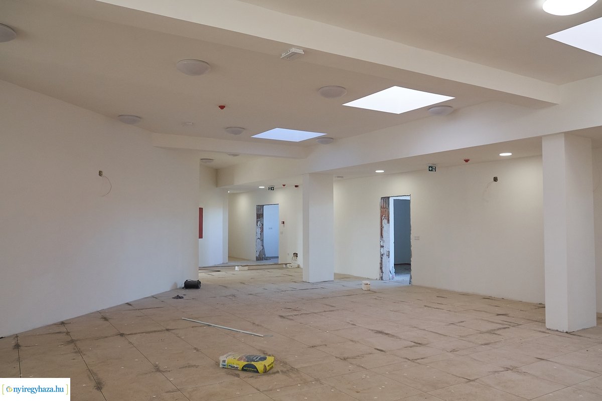 Munkálatok az örökösföldi református templomnál