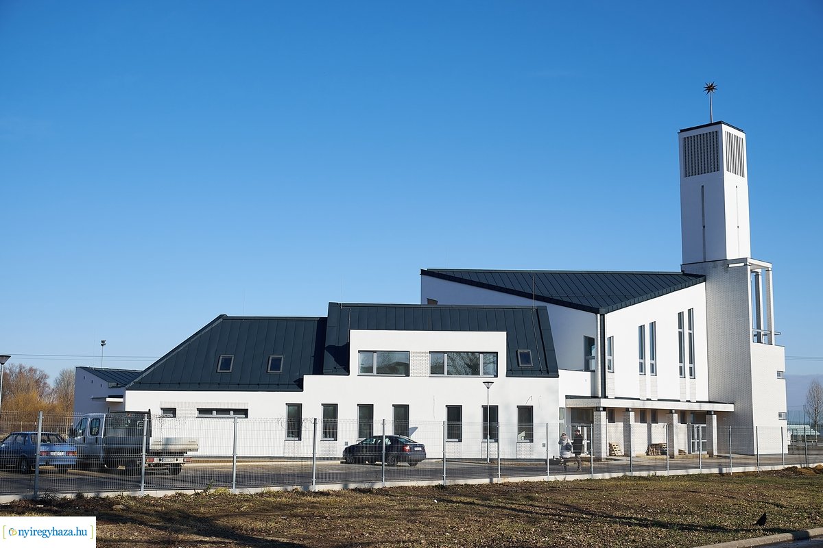 Munkálatok az örökösföldi református templomnál
