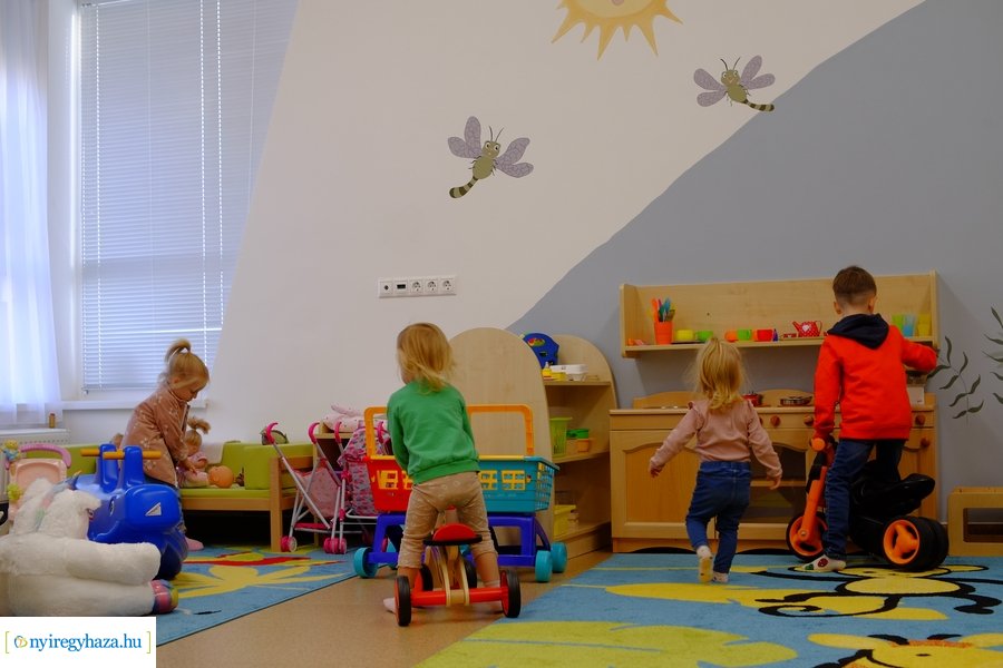 Mustármag Bölcsőde átadó 20231006