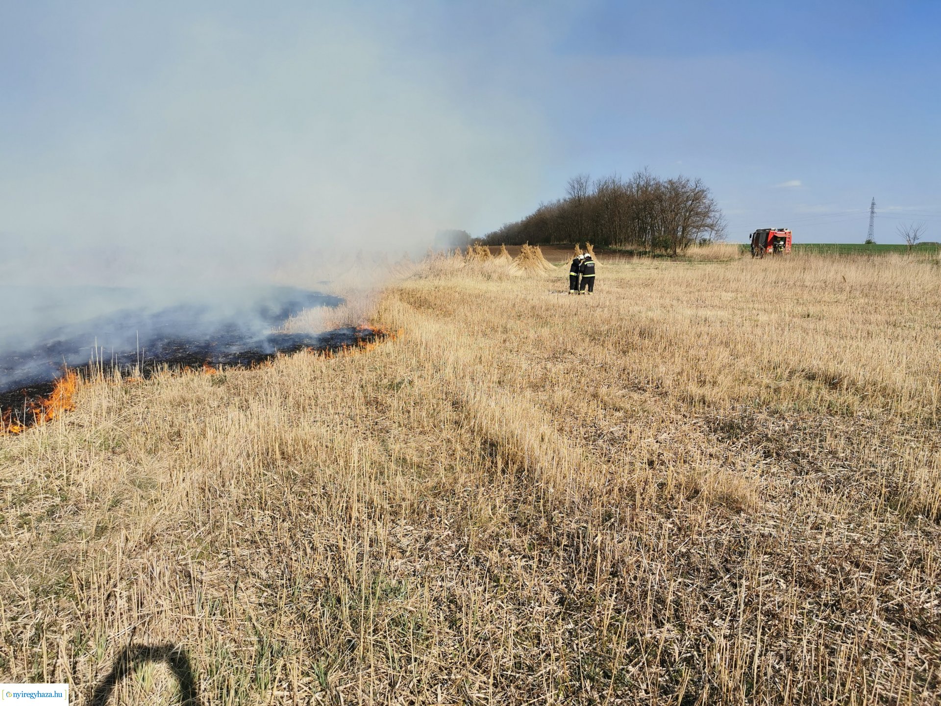 Nádas ég Kistelekiszőlőn