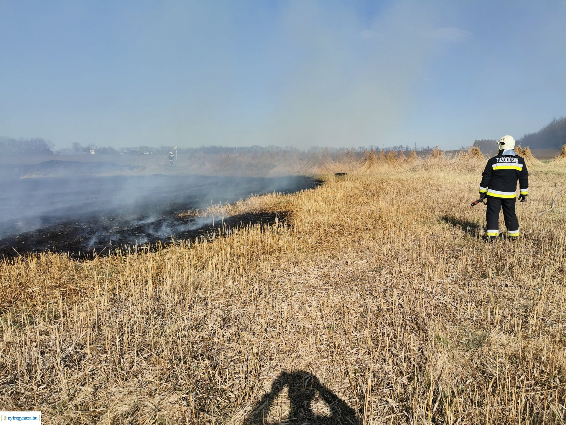 Nádas ég Kistelekiszőlőn