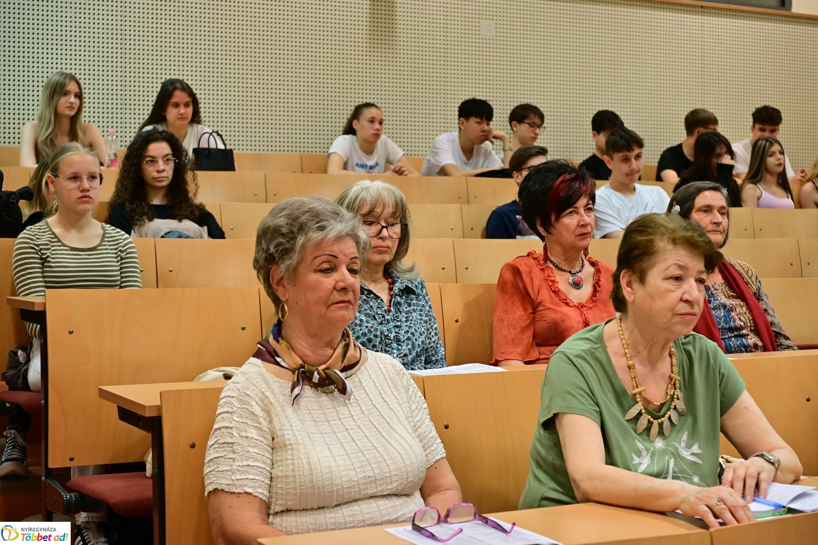Nagy László 100 - konferencia a Móricz Zsigmond könyvtárban
