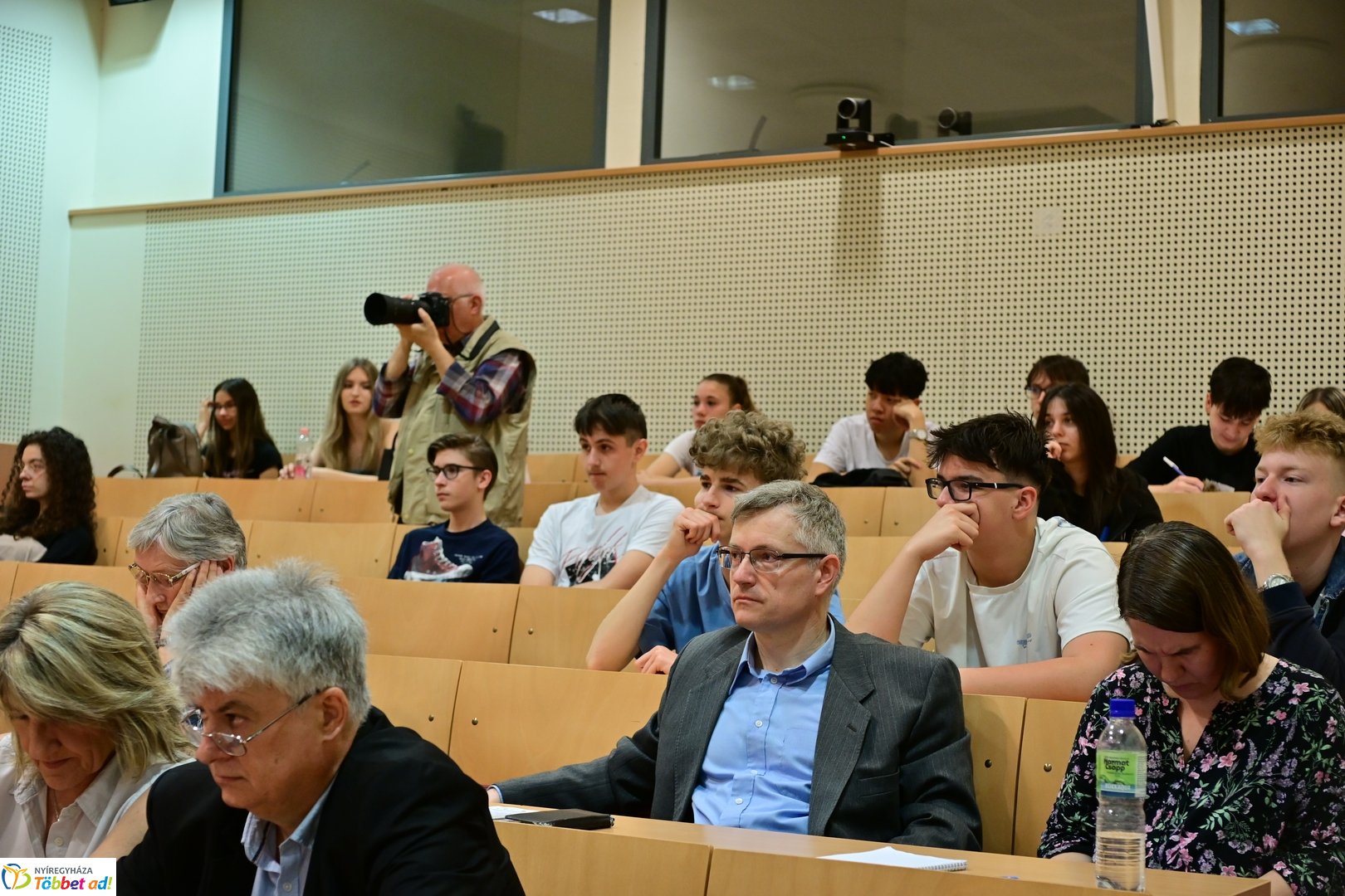 Nagy László 100 - konferencia a Móricz Zsigmond könyvtárban