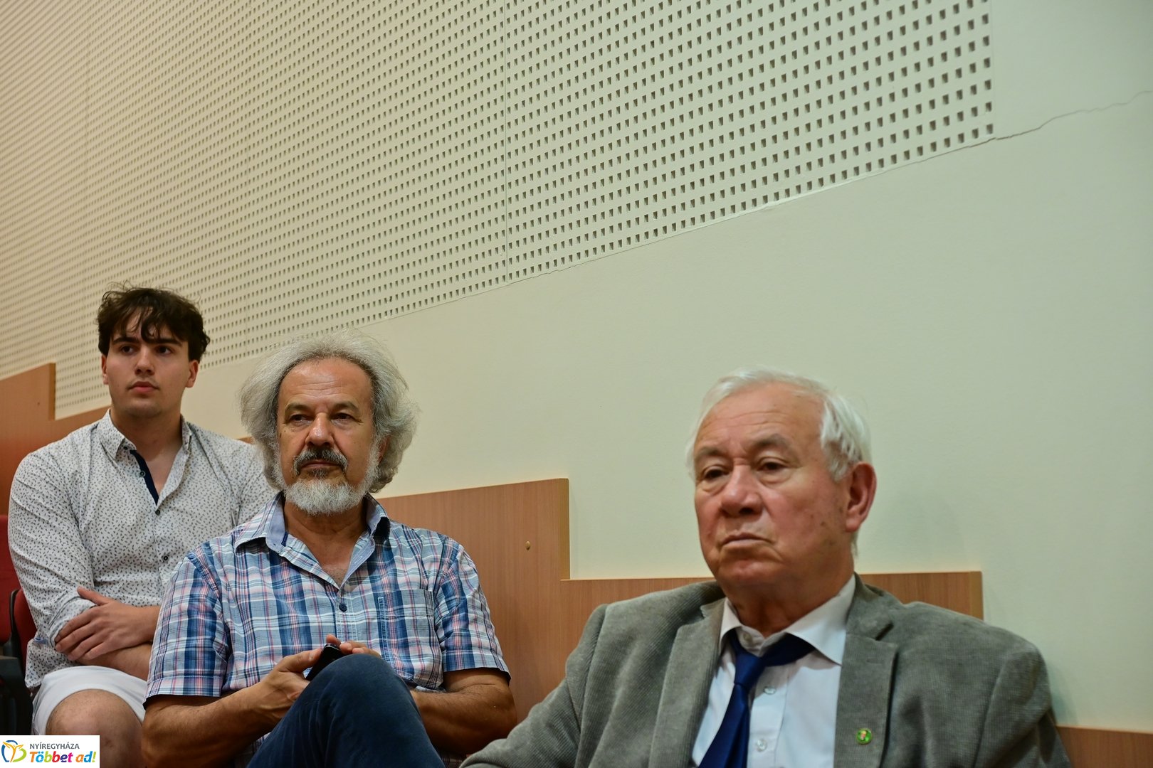 Nagy László 100 - konferencia a Móricz Zsigmond könyvtárban