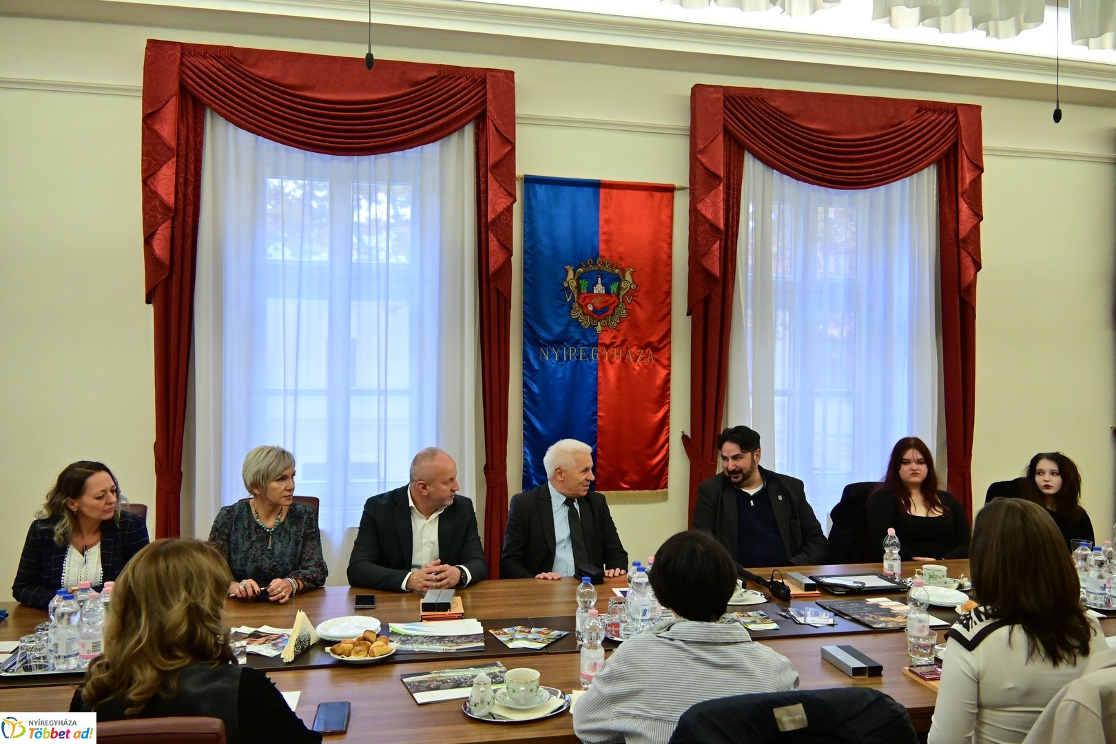 Nagybánya polgármesterének hivatalos látogatása a Városházán 2025