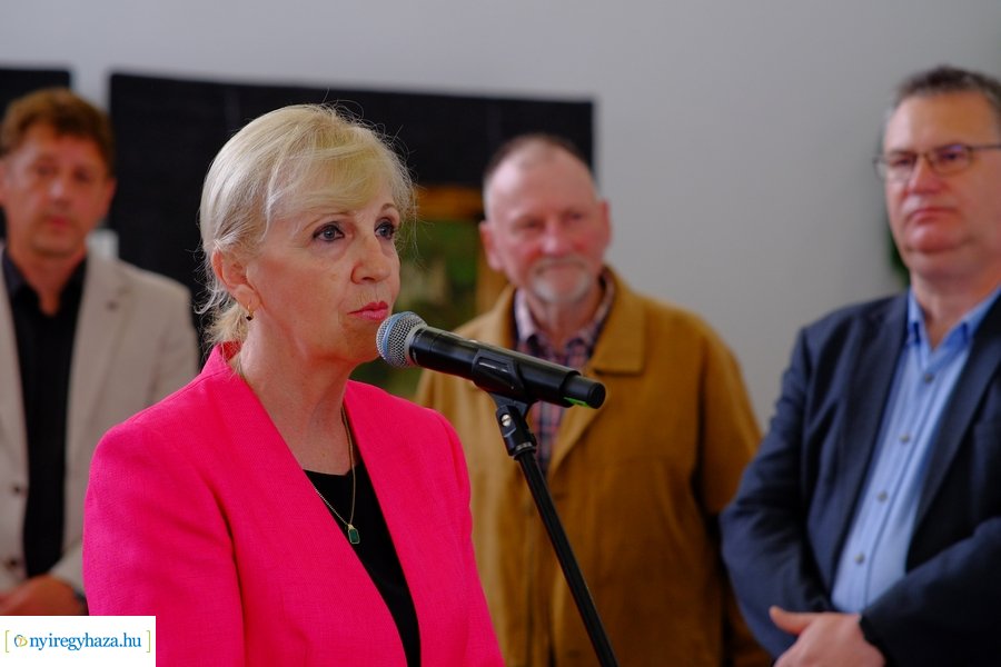 Nagybányai képzőművészek kiállítása