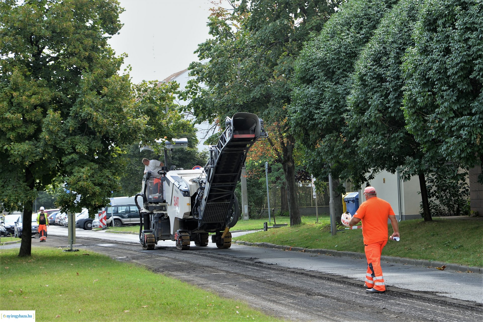 Nagyfelületű útjavítás  Nyíregyházán