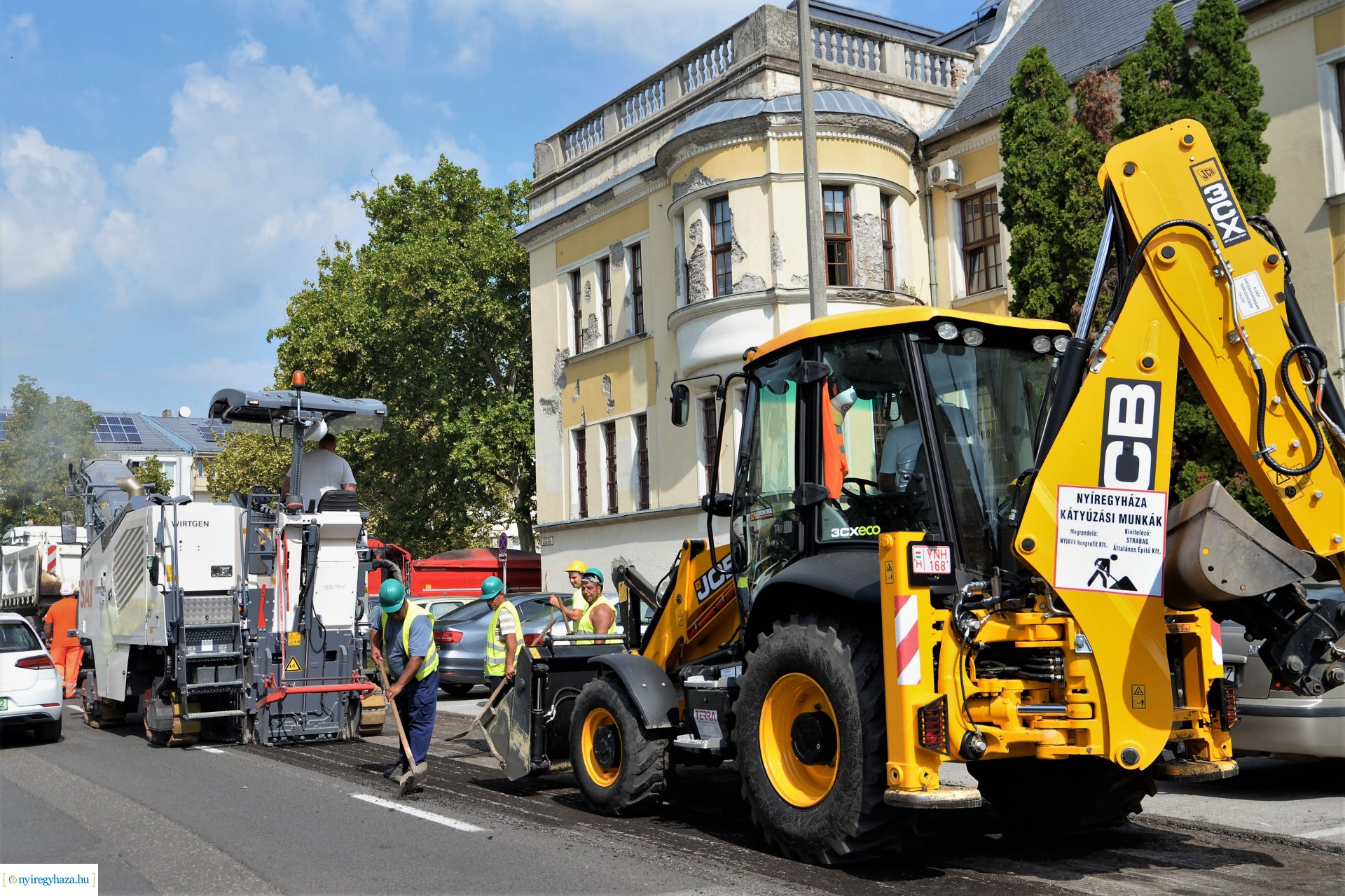 Nagyfelületű útjavítás  Nyíregyházán