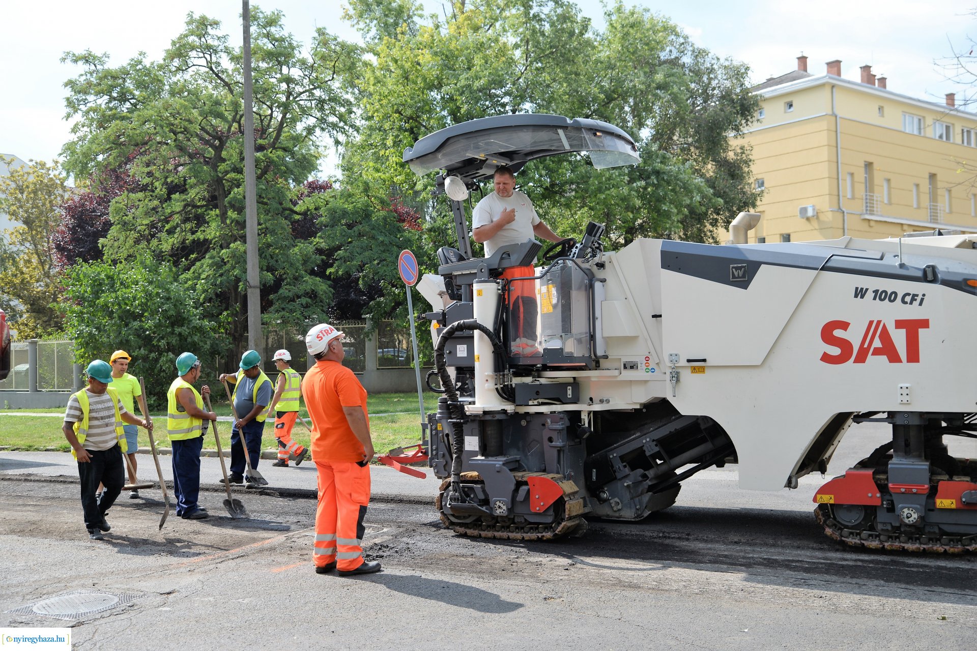 Nagyfelületű útjavítás  Nyíregyházán