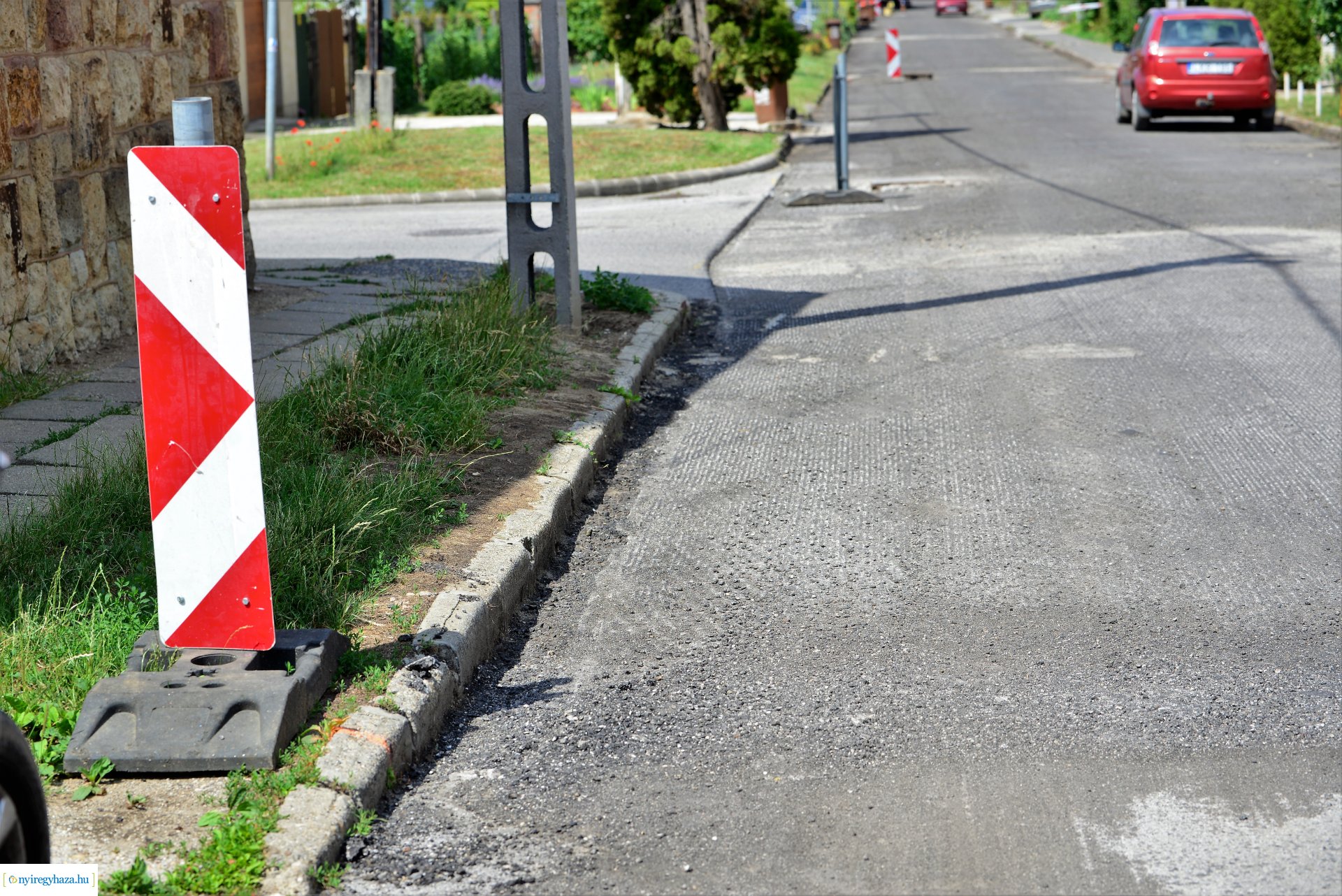 Nagyfelületű útjavítások városunkban