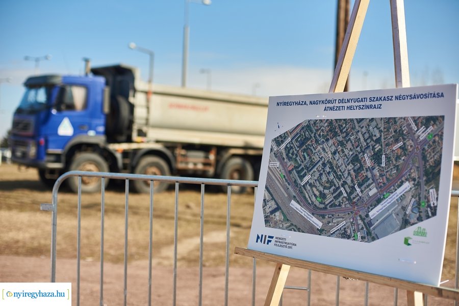 Nagykörút négysávos bővítésének alapkőletétele