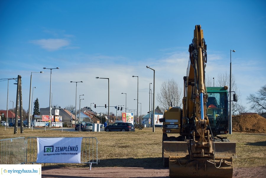 Nagykörút négysávos bővítésének alapkőletétele